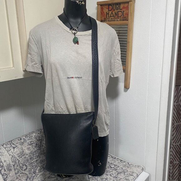 Vintage Coach Sonoma #4907 Leather Bucket Bag in Black - Picture 3 of 9